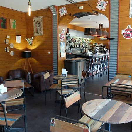 Hotel Les Pins Saint-Trojan-les-Bains Exterior foto