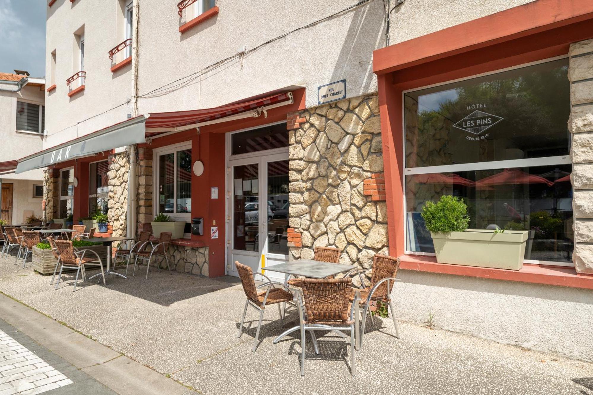 Hotel Les Pins Saint-Trojan-les-Bains Exterior foto